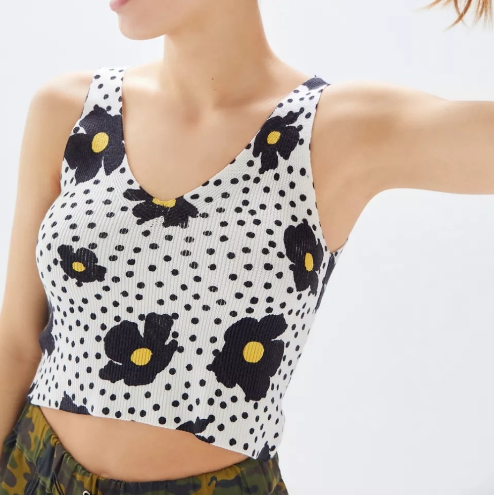 Urban Outfitters knitted daisy flower black and white dotted cropped tank top